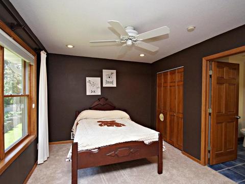4920 Pine Ln, Eagan, MN 55123 photo 18