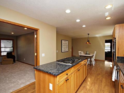 4920 Pine Ln, Eagan, MN 55123 photo 11