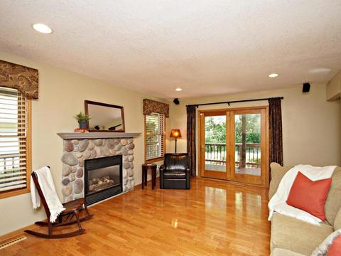4920 Pine Ln, Eagan, MN 55123 photo 13