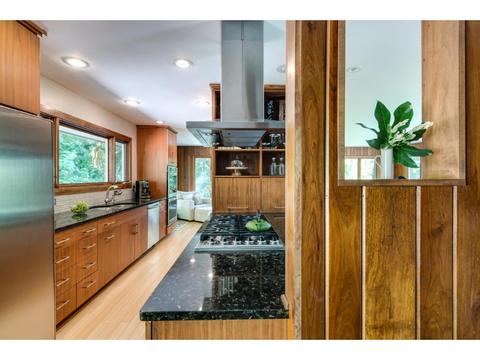 3070 Mccarthy Rdg, Eagan, MN 55121 photo 5