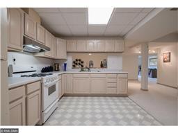 1226 Summit Ct E, Maplewood, MN 55109 photo 15