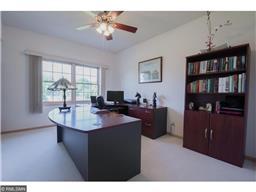 1226 Summit Ct E, Maplewood, MN 55109 photo 8