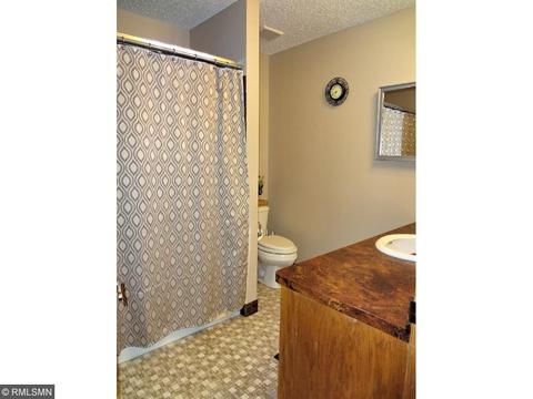 2455 Brookview Dr E, Maplewood, MN 55119 photo 17