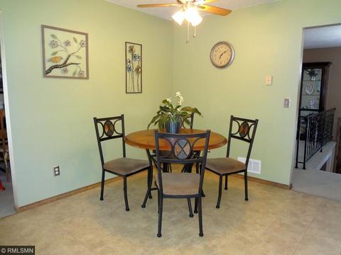2455 Brookview Dr E, Maplewood, MN 55119 photo 8