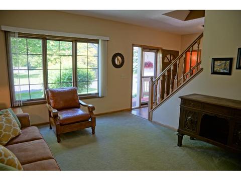 4130 Lantern Ln, Eagan, MN 55123 photo 7