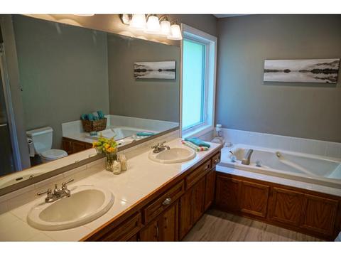 4130 Lantern Ln, Eagan, MN 55123 photo 14