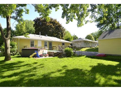 749 6th St NE, Faribault, MN 55021 photo 3