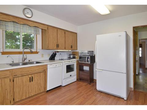749 6th St NE, Faribault, MN 55021 photo 7