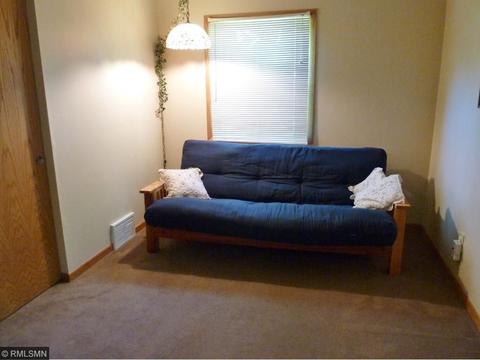 622 Sally Cir, Eagan, MN 55121 photo 9