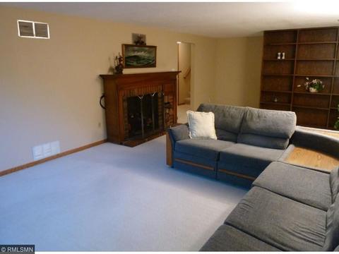 622 Sally Cir, Eagan, MN 55121 photo 14