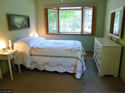 622 Sally Cir, Eagan, MN 55121 photo 7
