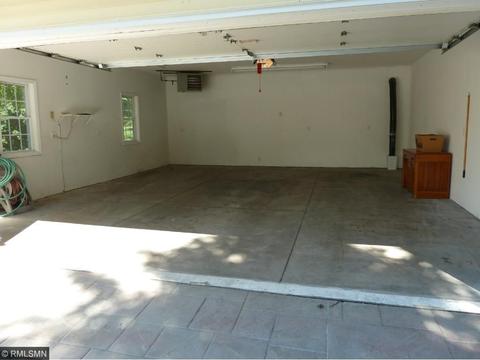 622 Sally Cir, Eagan, MN 55121 photo 18