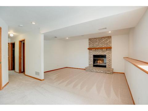 6908 Sumac Ct, Centerville, MN 55038 photo 15