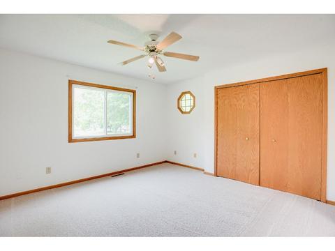 6908 Sumac Ct, Centerville, MN 55038 photo 10