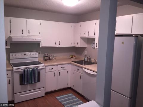 1887 Silver Bell Rd #118, Eagan, MN 55122 photo 4