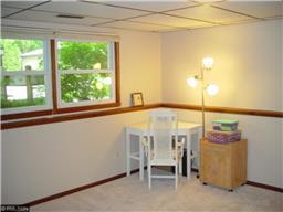2324 Maple Ln E, Maplewood, MN 55109 photo 14