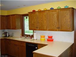 2324 Maple Ln E, Maplewood, MN 55109 photo 7