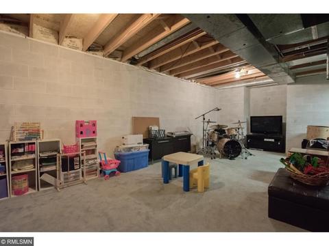 3237 Rolling Hills Dr, Eagan, MN 55121 photo 19