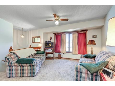 2007 Vienna Ln, Eagan, MN 55122 photo 3