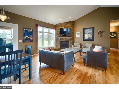 914 NE 207th Ave NE, Cedar, MN 55011 photo 6