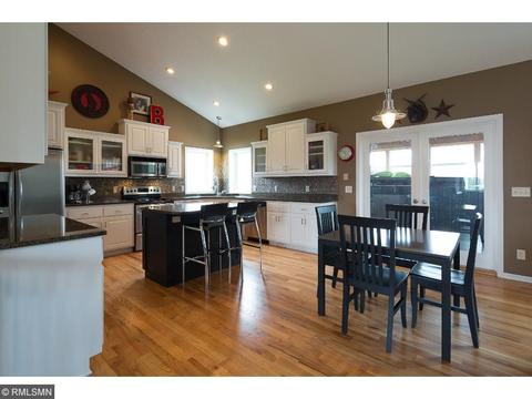 914 NE 207th Ave NE, Cedar, MN 55011 photo 4