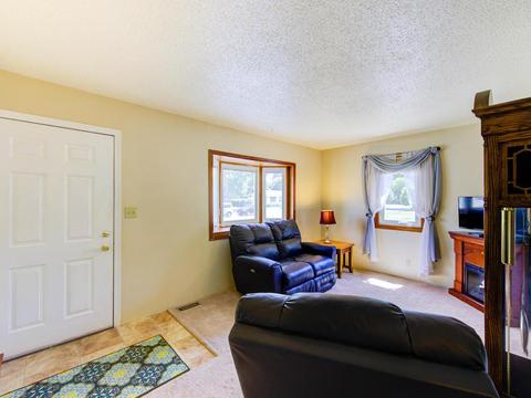 8224 3rd Ave S, Bloomington, MN 55420 photo 4
