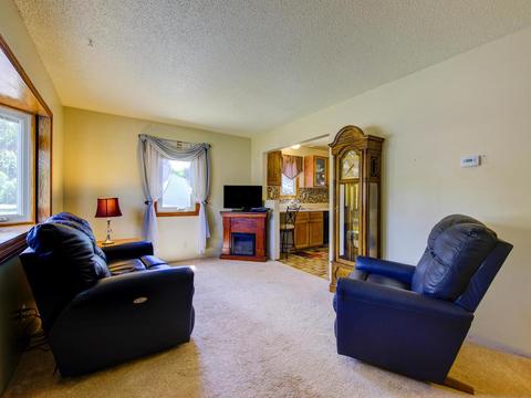8224 3rd Ave S, Bloomington, MN 55420 photo 3