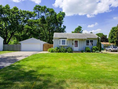 8224 3rd Ave S, Bloomington, MN 55420 photo 2