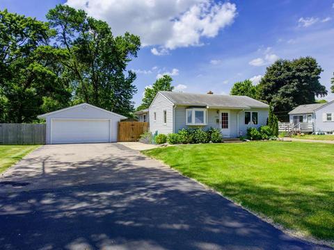 8224 3rd Ave S, Bloomington, MN 55420 photo 1