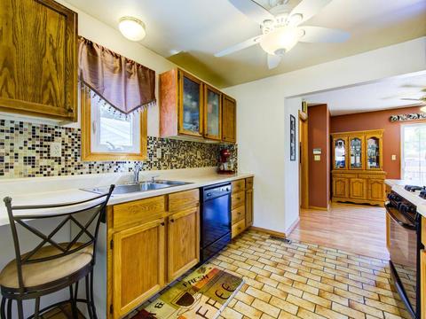 8224 3rd Ave S, Bloomington, MN 55420 photo 6