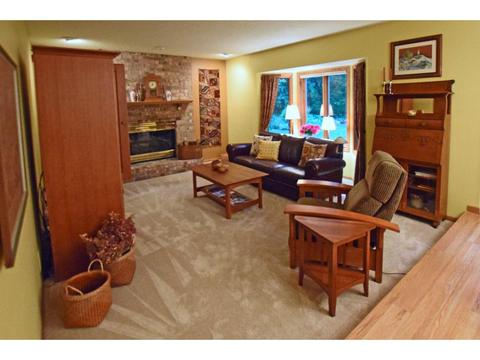 857 Trotters Rdg, Eagan, MN 55123 photo 9