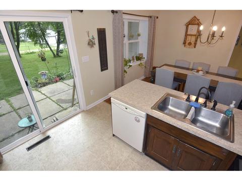 1017 8th Ave SW, Faribault, MN 55021 photo 7