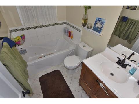 1017 8th Ave SW, Faribault, MN 55021 photo 9