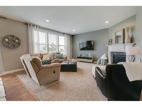 1619 Aspen Dr, Carver, MN 55315 photo 11