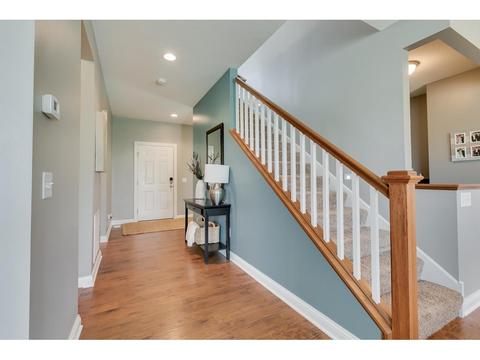 1619 Aspen Dr, Carver, MN 55315 photo 9