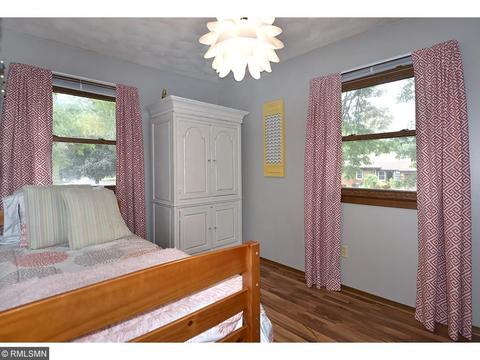 717 12th St SW, Faribault, MN 55021 photo 11