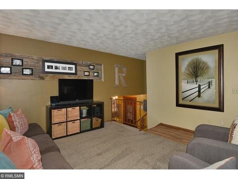 717 12th St SW, Faribault, MN 55021 photo 3