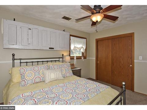 717 12th St SW, Faribault, MN 55021 photo 12