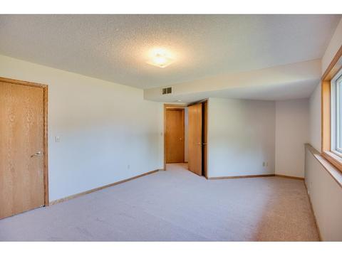 3115 Joyce Ct, Eagan, MN 55121 photo 16