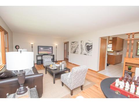 10018 Brookside Ave, Bloomington, MN 55431 photo 3