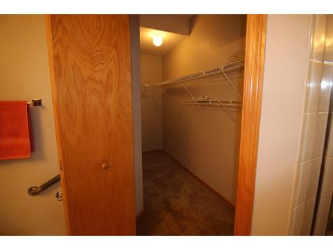 4128 Ruby Ln, Eagan, MN 55122 photo 10
