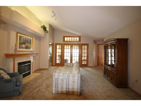 4128 Ruby Ln, Eagan, MN 55122 photo 3