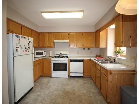 4128 Ruby Ln, Eagan, MN 55122 photo 6