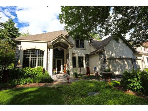 3664 Robin Ln, Eagan, MN 55122 photo 1