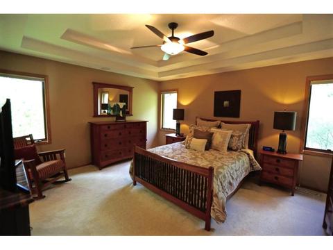 3664 Robin Ln, Eagan, MN 55122 photo 16