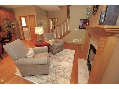 3664 Robin Ln, Eagan, MN 55122 photo 11