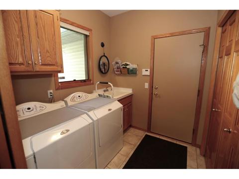3664 Robin Ln, Eagan, MN 55122 photo 21
