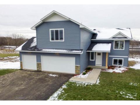 9035 Viking St, Brainerd, MN 56401 photo 1