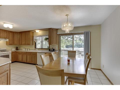 1758 Walnut Ln, Eagan, MN 55122 photo 6