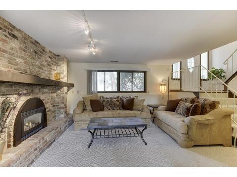 1758 Walnut Ln, Eagan, MN 55122 photo 14
